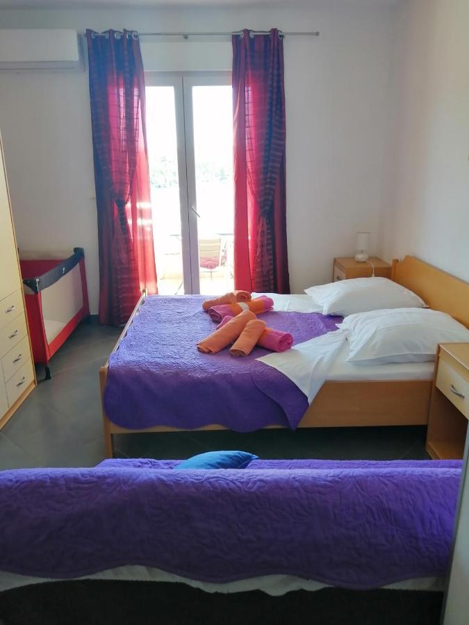 Apartments Saldun Trogir Exterior photo